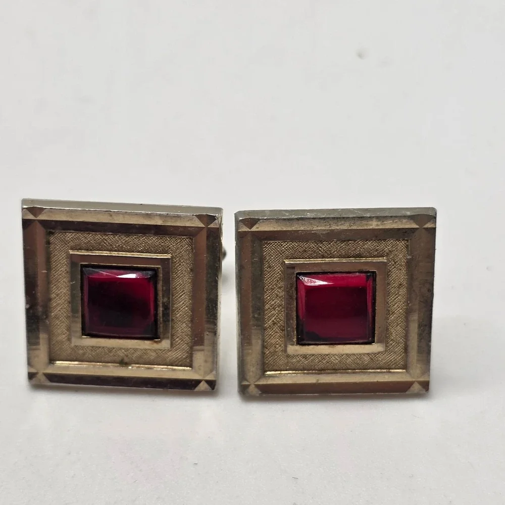 Swank Cufflinks Mens Gold Tone Faux Ruby Square Geometric Vintage MCM Formal